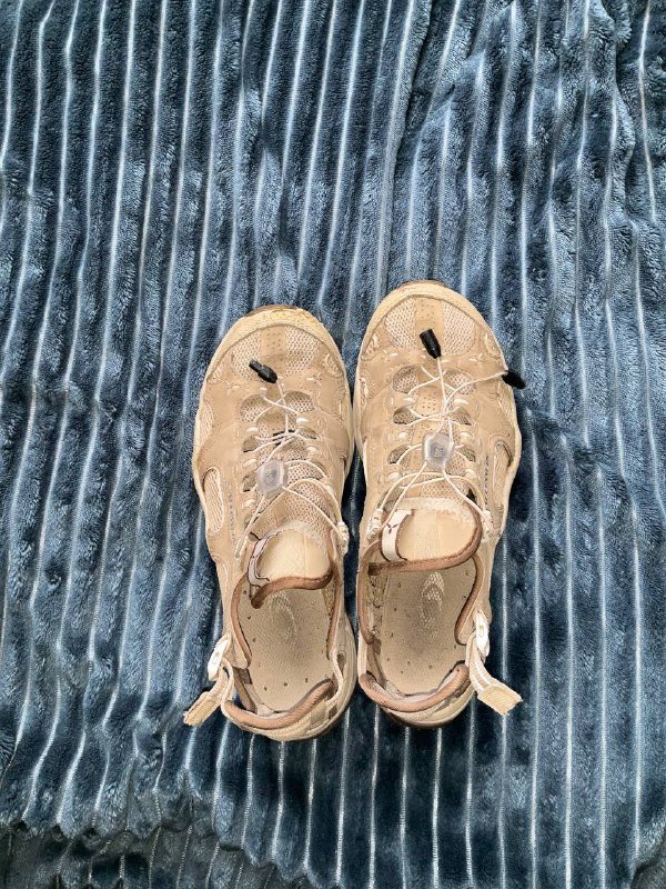 Кроссовки Salomon размер 36,5