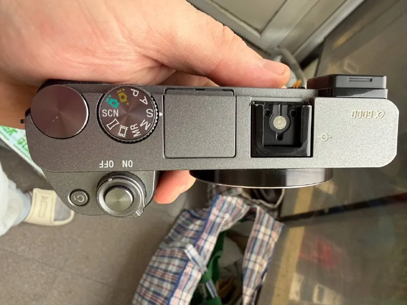 Фотоаппарат Sony требует ремонта 1