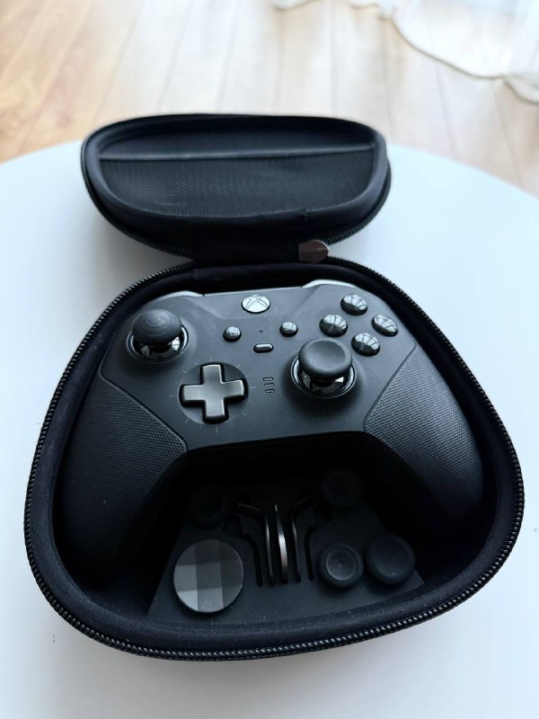 Xbox series S комплект, Xbox Elite Controller, игры для PS4/5 3