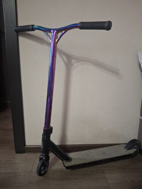 Трюковой самокат Blazer Pro Complete Outrun FX Neo Chrome 100 мм