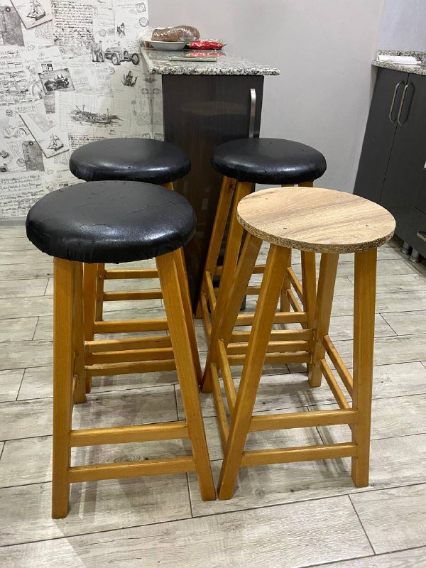 Табуретки, диван, кровать с матрасом 2