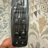 Пункт управления стеклоподъемника, масляный фильтр, фары Hyundai Elantra 1