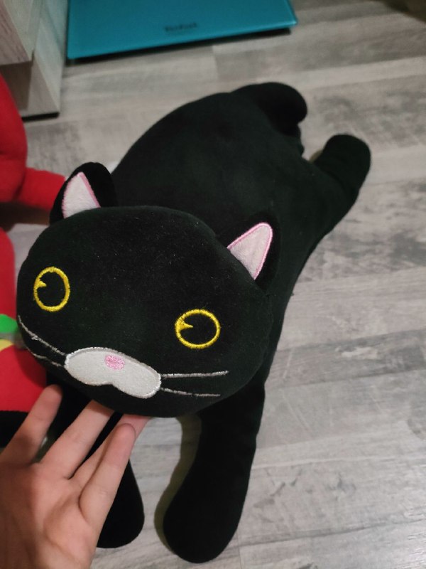 Plush toys, 5 GEL each 3