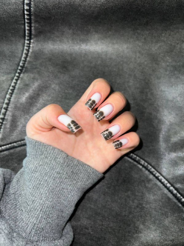 Маникюр с укреплением 2