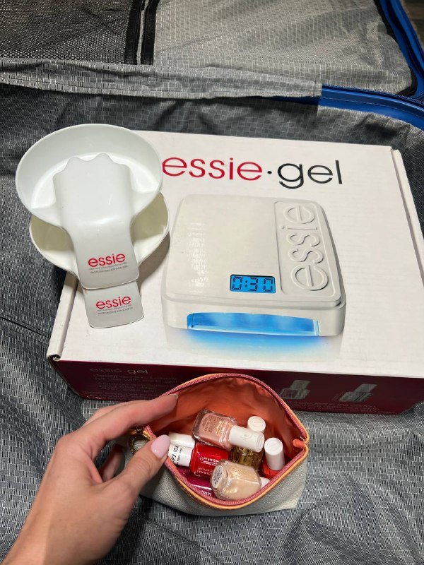 ESSIE GEL профессиональная LED лампа для гель-лака