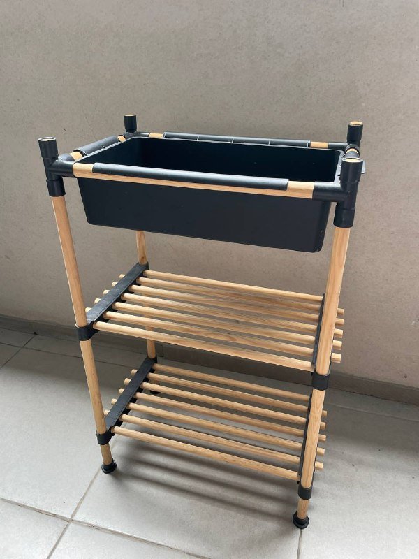 Урна, полка, ступенька, деревянный стул, клетка для хомяка 3