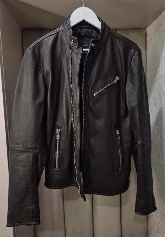 Кожаная куртка Diesel, куртка черная Pepe Jeans, куртка Mark and Spensor и демисезонные куртки