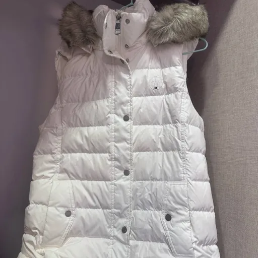 Жилетка Tommy Hilfiger с мехом