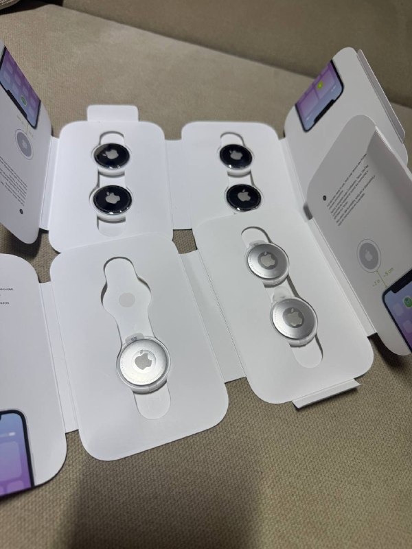 Apple AirTag