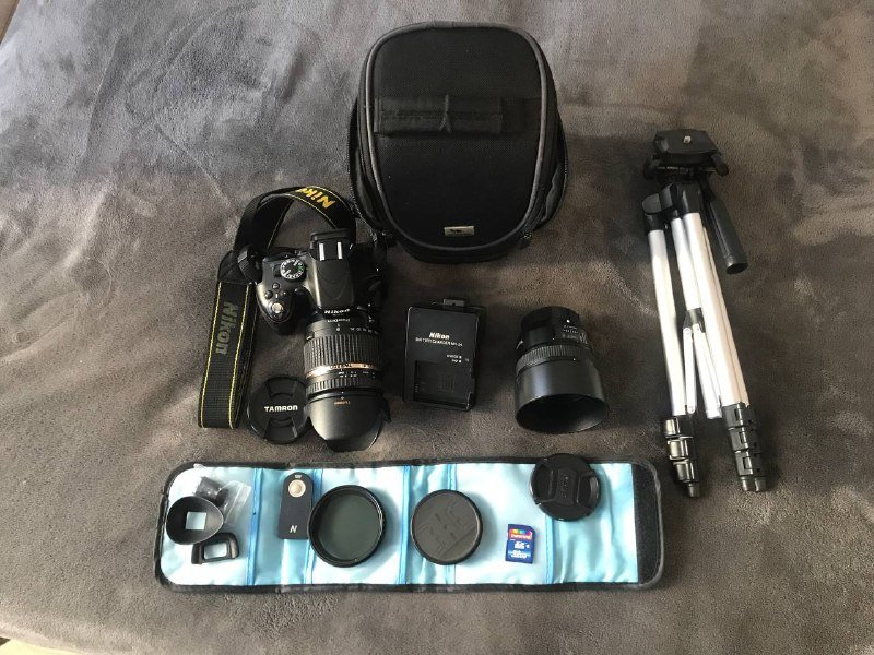 Nikon D5100, Tamron 18-270mm, Yongnuo 35mm, штатив, аксессуары