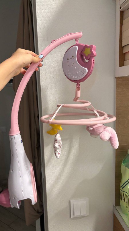 Мобиль на кроватку с музыкой и белым шумом