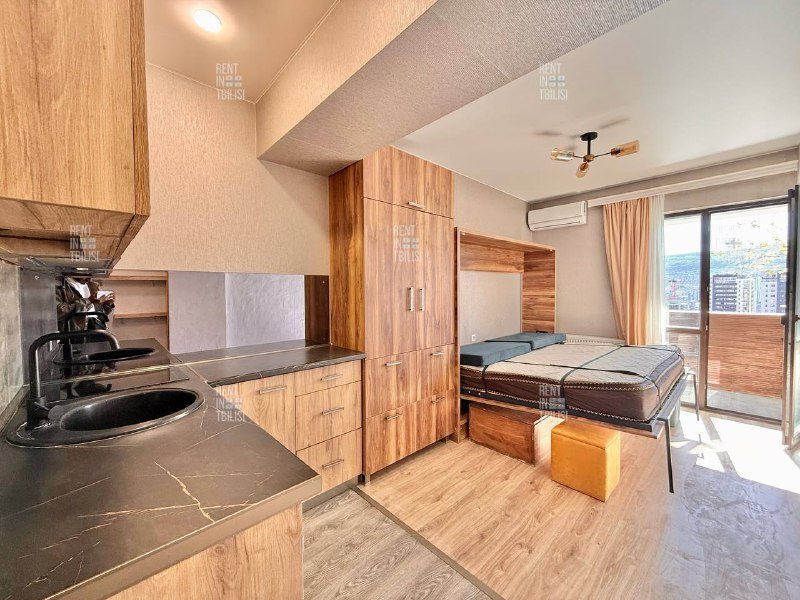 Шкаф, кровать с подъемным механизмом и матрасом 2