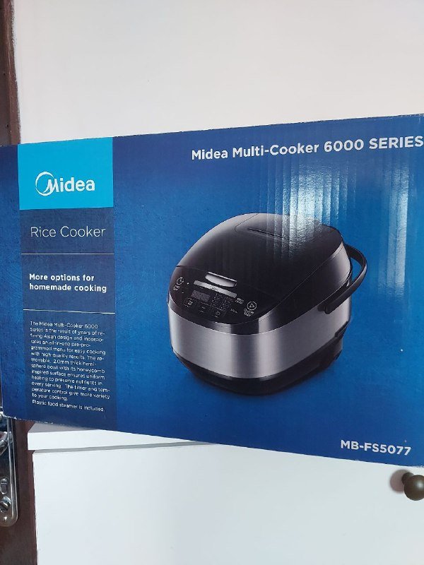 Мультиварка Midea Multi-Cooker 6000 SERIES