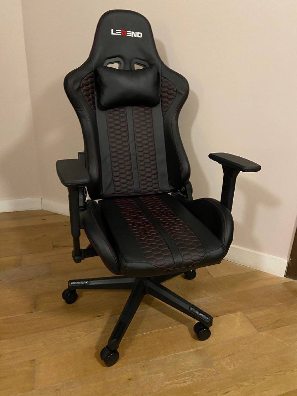 Игровое компьютерное кресло Legend