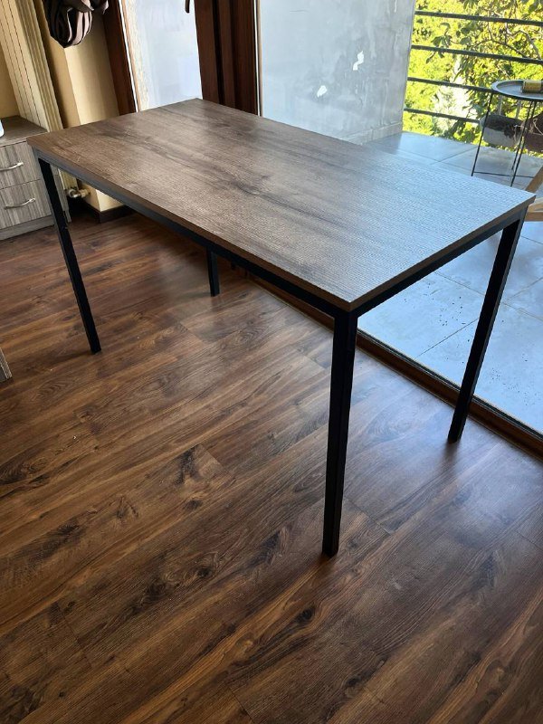 Стол 120x60, высота 75 см