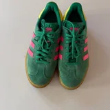 Кеды adidas Gazelle на высокой подошве 1