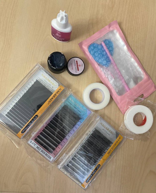 Набор для наращивания ресниц и аксессуары