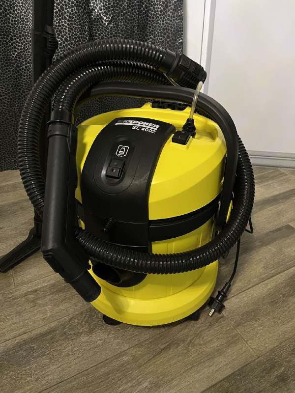 Пылесос комбинированный Karcher SE 4002, полировальная машинка Autech, селектор АКПП BMW F-серии