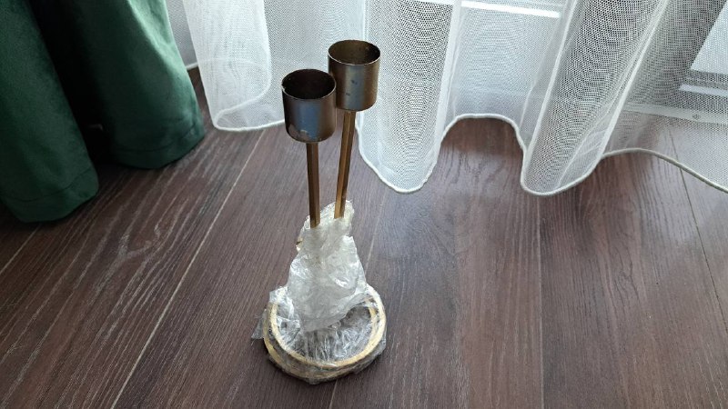 Точилка для ножей, два подсвечника 2