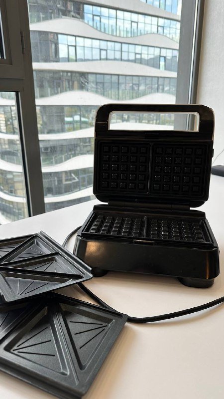 Вафельница-бутербродница DeLonghi SW12BC.S MultiGrill Silver 2