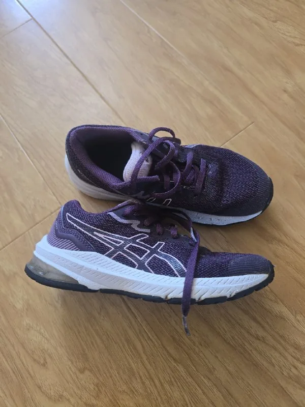 Кроссовки Asics 1