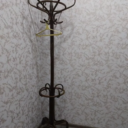 Винтажная вешалка