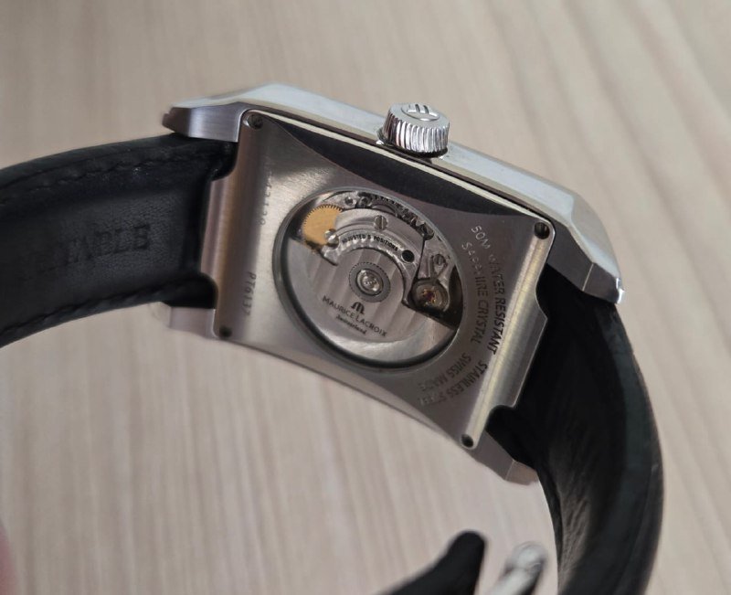 Maurice Lacroix Pontos Rectangulaire Day-Date часы 3