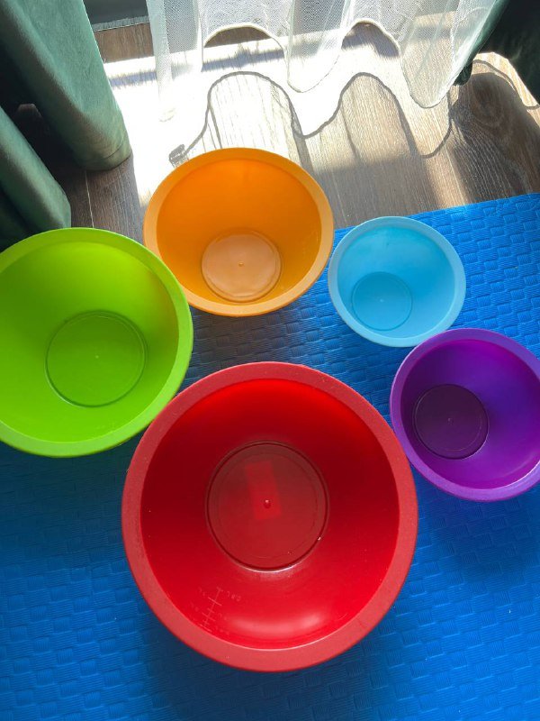 Набор пластиковых мисок 2
