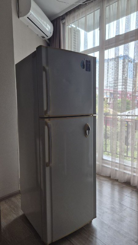 Холодильник Samsung б/у 2