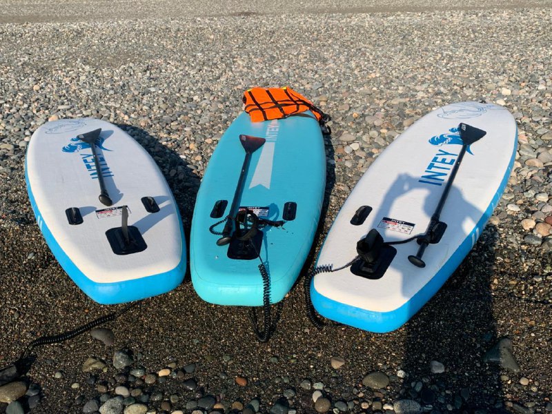 4 SUP борда INTEY с веслами и жилетами