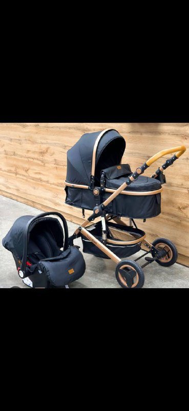 Коляска три в одном