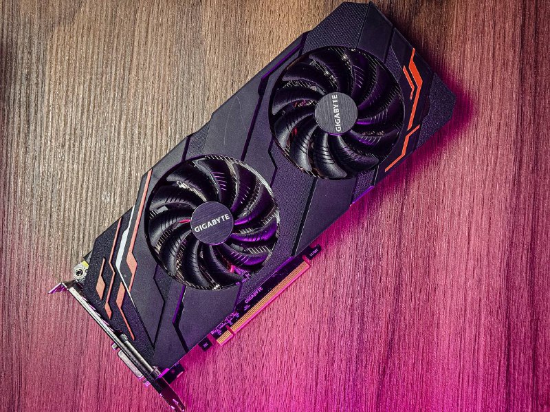Nvidia GeForce GTX 1070 Ti 8gb Gigabyte видеокарта 2