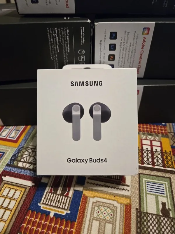 Samsung Galaxy Buds 4, Marshall Minor IV, Marshall Major V 1