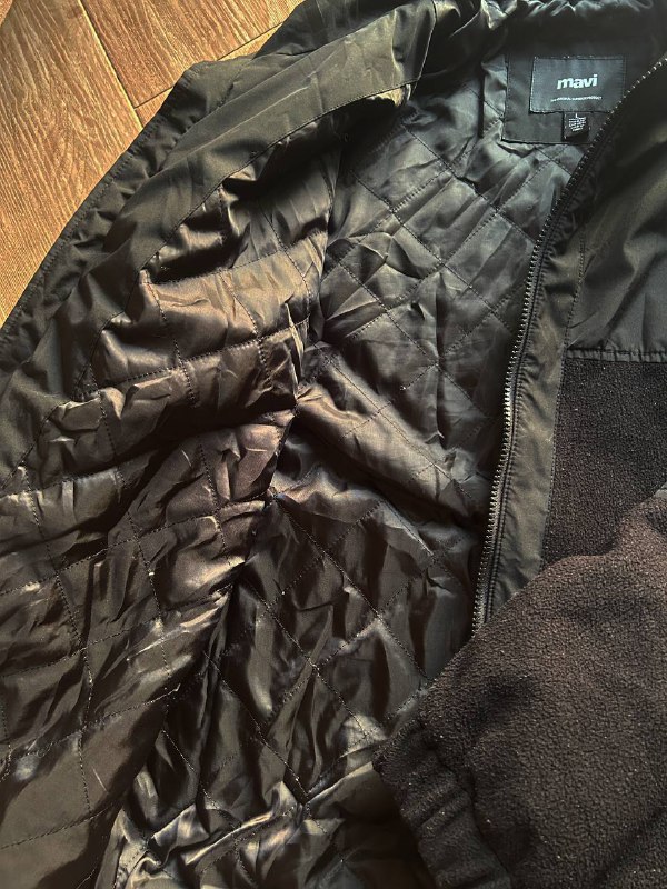 Мужская легкая куртка черная Mavi L 3