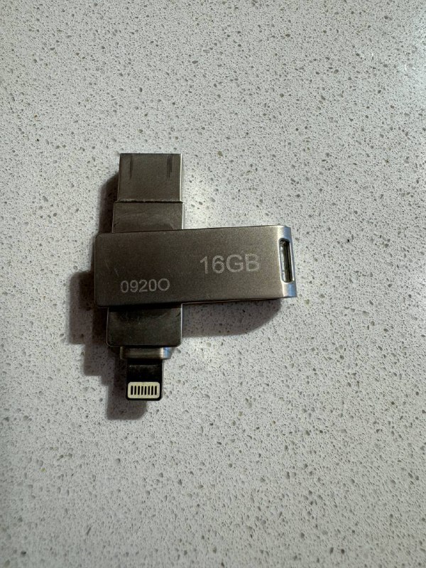 Часы Police 15715J, Crocs Echo Clog, Wi-Fi выключатель, Флешка USB, Футболка Diesel, Точечный светильник 5