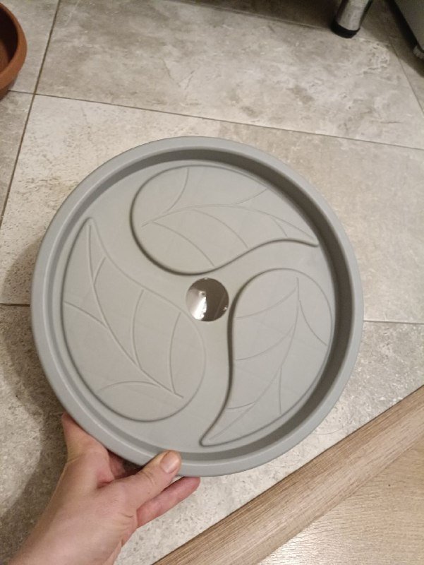 Керамические и пластиковые горшки, поддон на колесиках 4