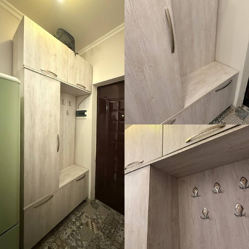 Шкаф в прихожую с крючками и обувницей