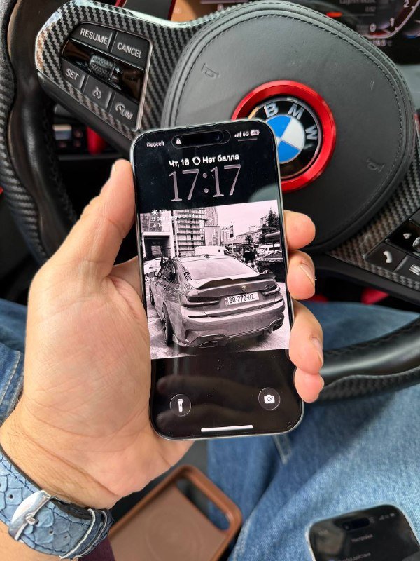 iPhone 15 pro titan 2