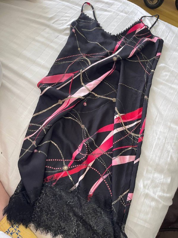 Платье LOVE REPUBLIC с дефектом ткани