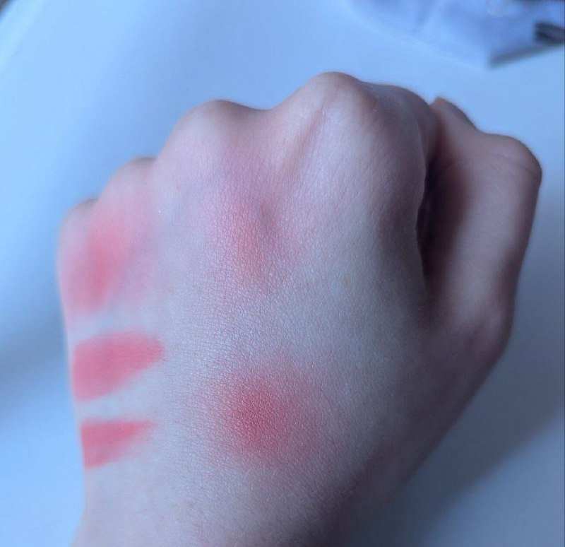 Румяна Royal Paris персиковые летние с кистью 5