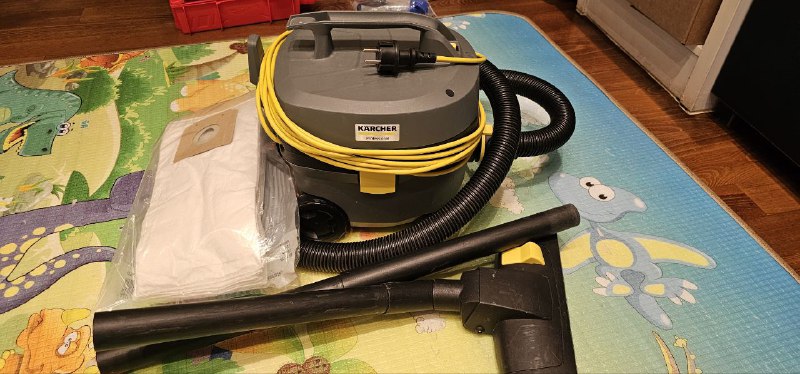 Паровая мойка Kärcher SC 2, пылесос Kärcher T 7/1, ингалятор OMRON C102 2