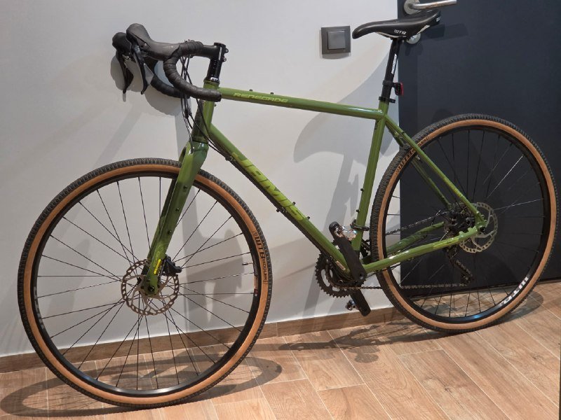 Jamis Renegade S3 gravel велосипед