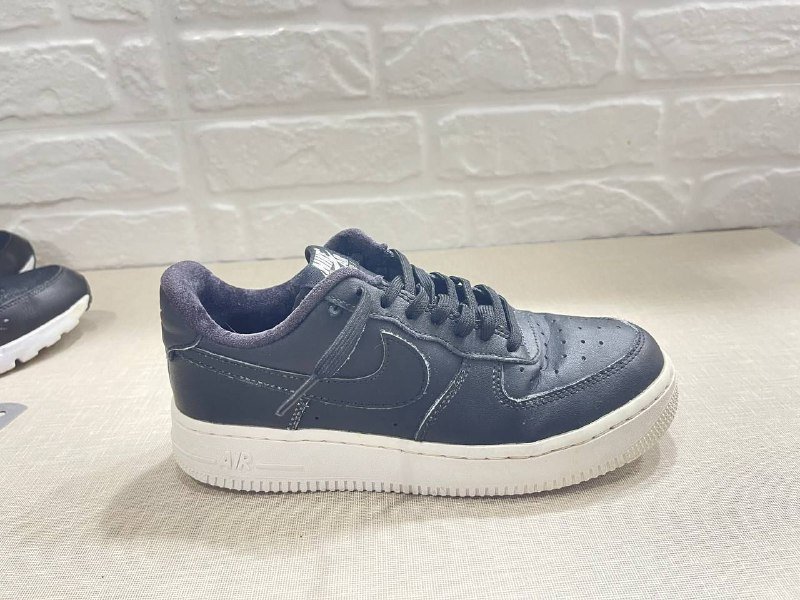 кроссовки черные, белые 4