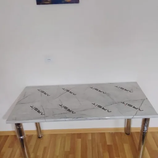 Письменный стол