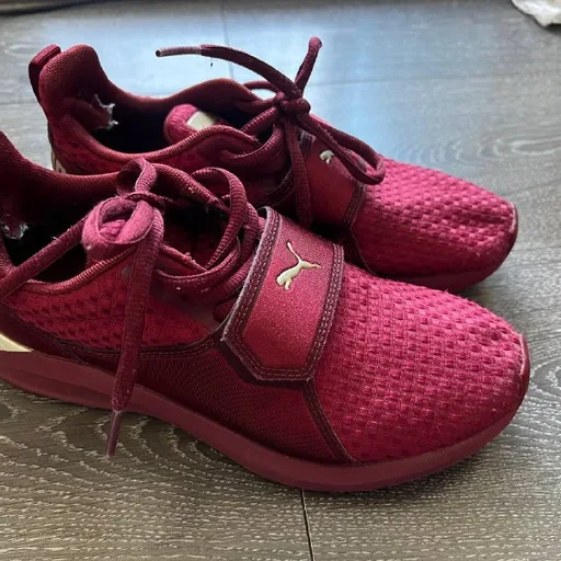 Кроссовки Puma, две пары