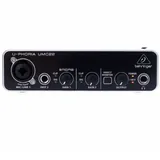 Behringer UMC22 Audio Interface 2