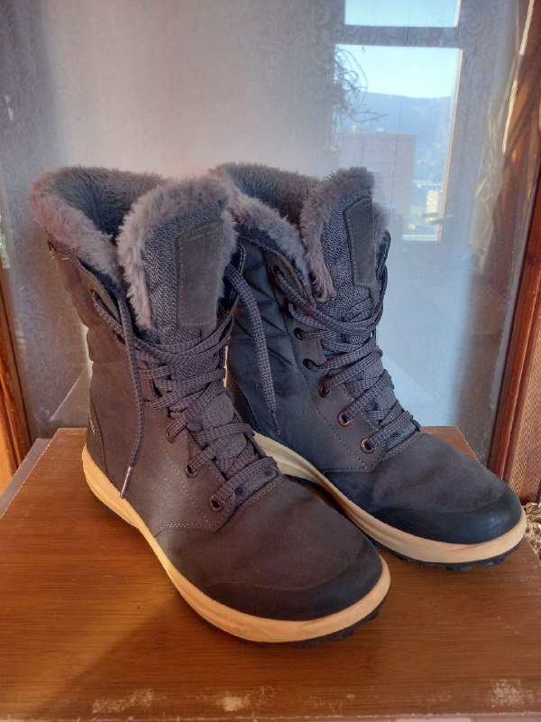 Зимние тёплые ботинки Quechua 45-46 размер