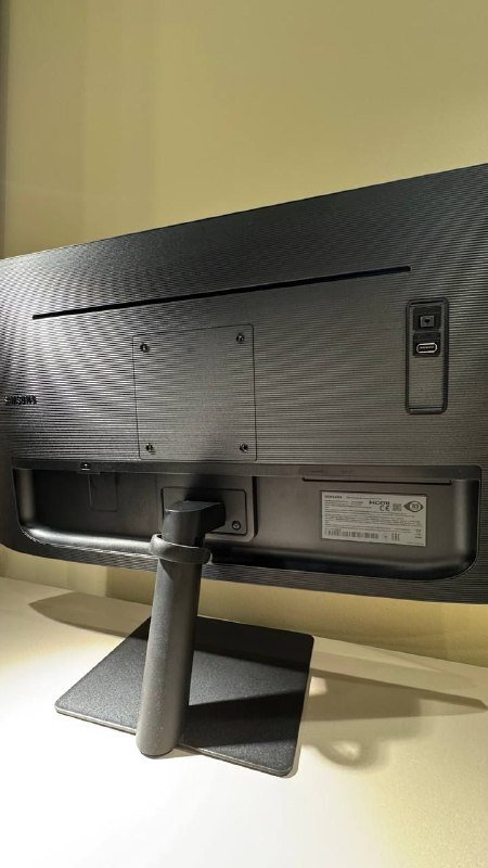 Монитор Samsung 27 дюймов 4К HDR 3