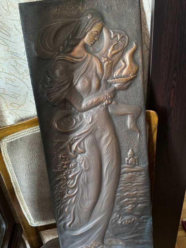 Картина соломкой старинная, Чеканка старинная 4