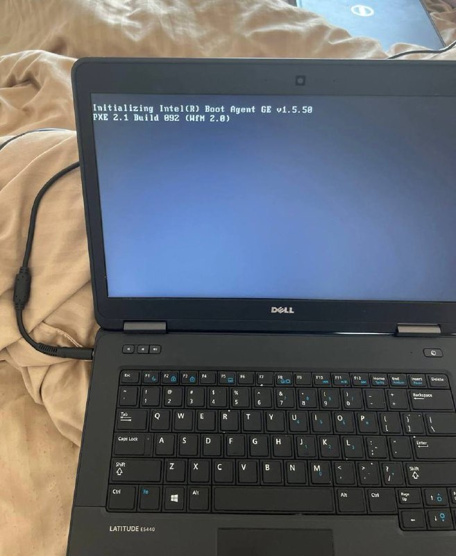 Ноутбук Dell Latitude E5440 4GB RAM 320GB HDD 3